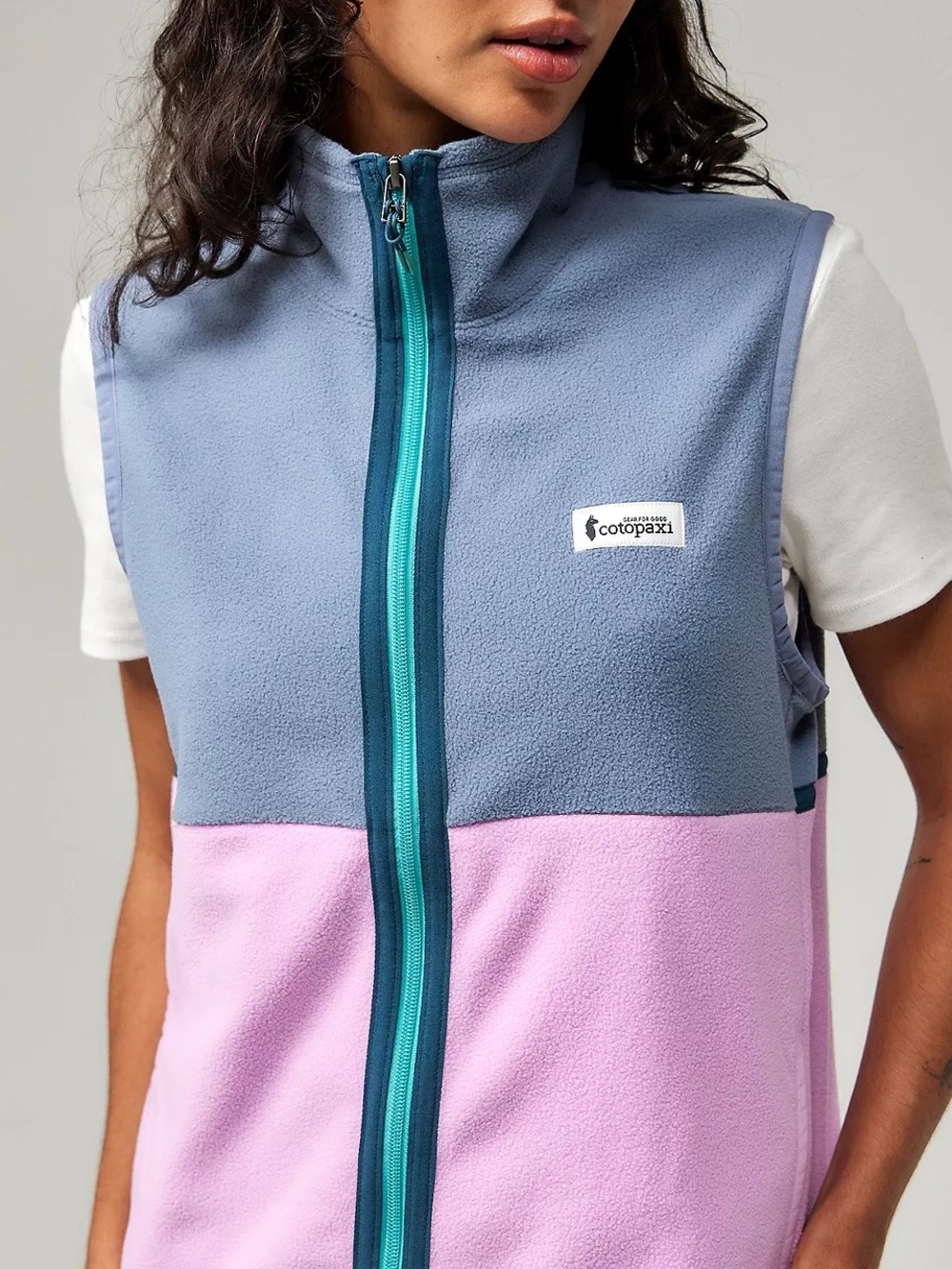 cotopaxi Amado Two-Tone Fleece Vest in Blue & Lavender with Teal Zip Sz Medium